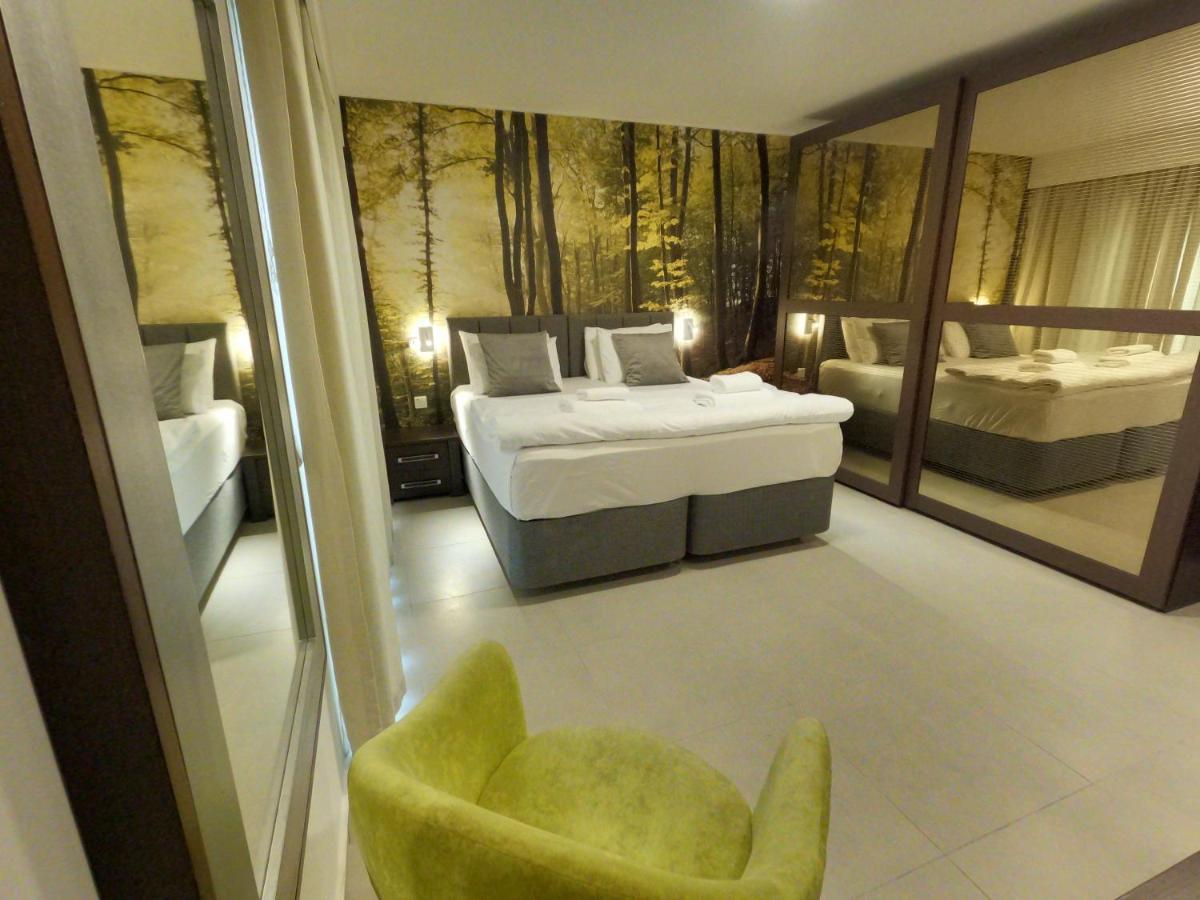 Korzo Suites St. Julian'S Extérieur photo