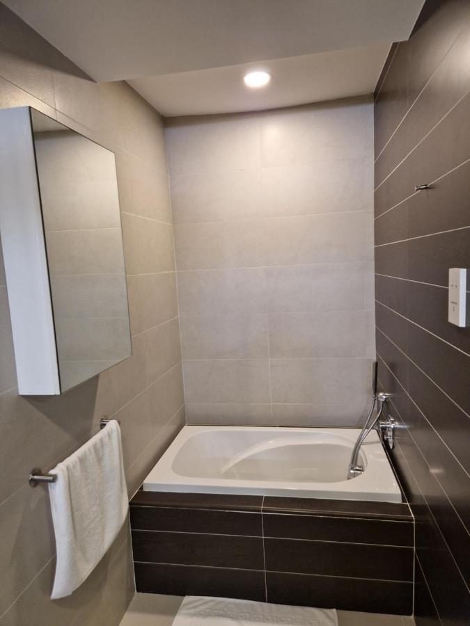 Korzo Suites St. Julian'S Extérieur photo