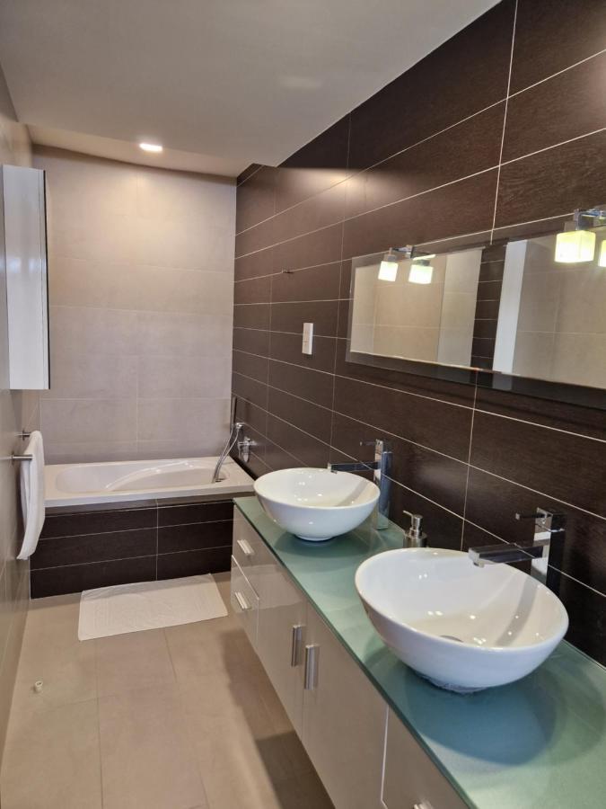 Korzo Suites St. Julian'S Extérieur photo